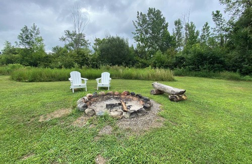Silver Creek House | 3 Bed 2 Bath Lake of the Woods Retreat