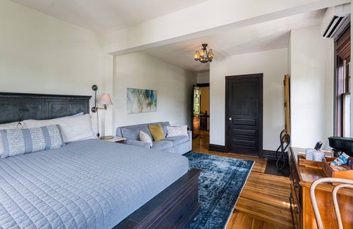 Marshall Cabin | Marshall Inn Riverview Guestroom, Walk Downtown