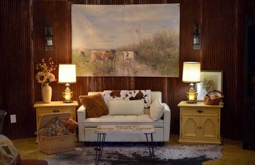 Santa Fe Other | Cozy Grain Bin Silo Home, The Bin at Blueberry Springs Farm, Pet Friendly