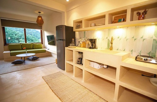 Mazunte Apartment | 2 bedroom loft with private garden