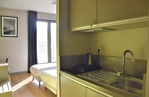 9th Arrondissement Hotel | In the Heart of Lyon! Daily Breakfast, Pet-friendly Hotel near Gare de Vaise!