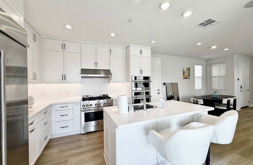 Placentia House | @ Marbella Lane – Spacious 4BR Modern Family Home!