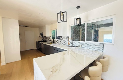 North Tustin House | Santa Ana Family Escape – Spacious Home with Breathtaking Views