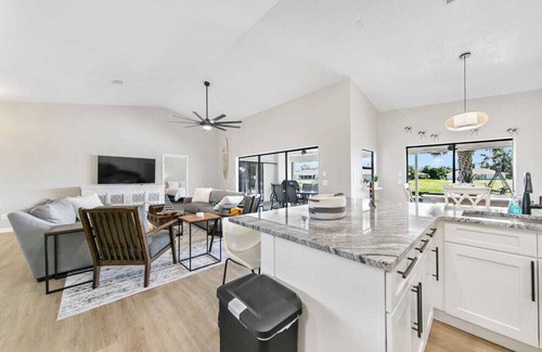 Pebble Beach House | Waterfront Getaway w/Private Pool
