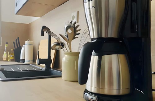 Bad Emstal Apartment | Apartment 'Ferienwohnung Wartehof' with Shared Garden and Wi-Fi