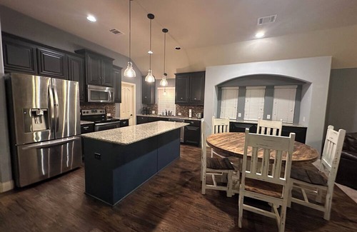 Little Elm House | Charming 4-bedroom house with Greenbelt views in Oak Point