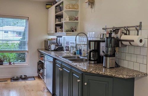 Grey Highlands House | Grey Highlands short drive to skiing and hiking