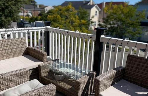 Long Beach House | Welcome to San Sebastian, an exquisite home nestled in Long Beach, New York.