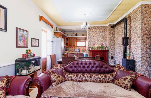 Korce Villa | Welcoming 5-bedroom villa in Maliq