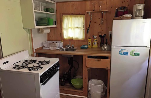 Bobcaygeon House | 1-Bedroom Cottage #2 - Ambleside