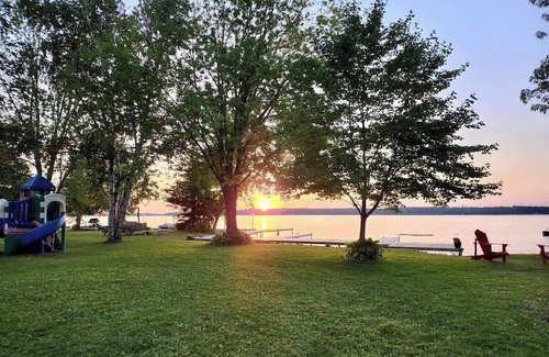 Rosedale Cottage | Upper Boathouse on Balsam Lake #1