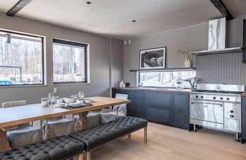 Hirafu Ski Chalet | Shousugi Chalet by Elite Havens