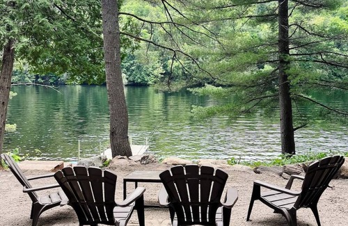 Greater Madawaska Cabin | Cozy Cabin on the water! Close to ski hill and recreational trails.