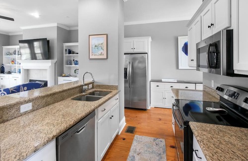 St. Marys House | River Front Charming 3-bedroom house in brilliant St. Mary with Swimming pool