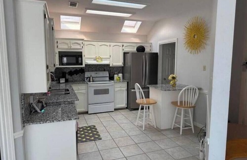 Shenandoah House | Delightful 3-bedroom, 2-bath house minutes from LSU and the State Capital