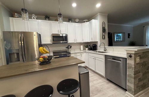 Easton House | Eastons Urban Oasis- centrally located townhome in Talbot County