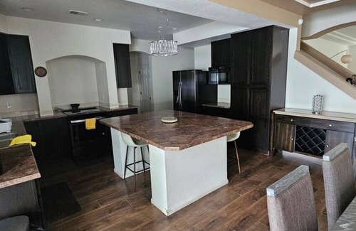 Green Valley Ranch House | Spacious 3-bed, 2.5-bath home. including washer, dryer, office and patio grill.