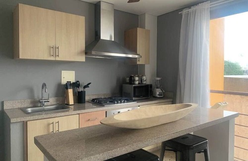 Historic Center Apartment | Espectacular 2BR con vistas al mar en pleno centro