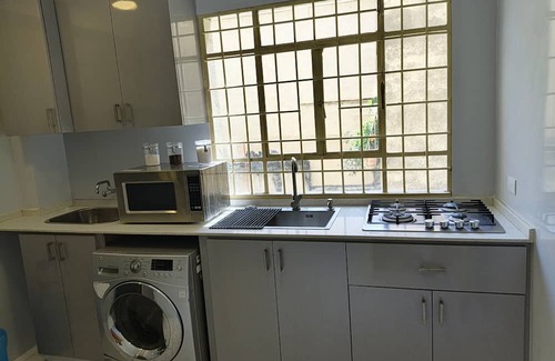 Santa Teresa Apartment | RENOVATED APARTMENT IN THE CENTER OF CARACAS CONTINUOUS WATER AND WIFI CLOSE TO ALL AMENITIES