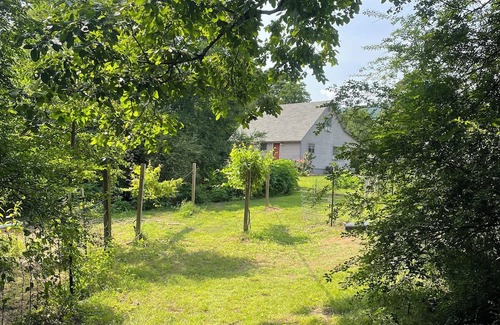 Dardanelle House | The May House, 2-bedroom Dardanelle country home with a gorgeous view