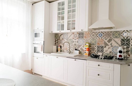 Kosice Old Town Apartment | Business & Family Apartment Letna