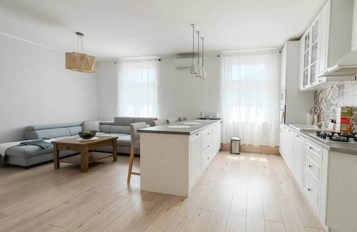 Kosice Old Town Apartment | Business & Family Apartment Letna