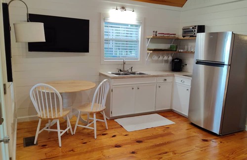 Calion House | Welcome to Cypress Shores on beautiful Calion Lake