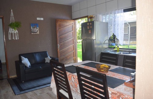 Morretes Cottage | Beautiful House! Enjoy moments in nature and cooling off in the pool,