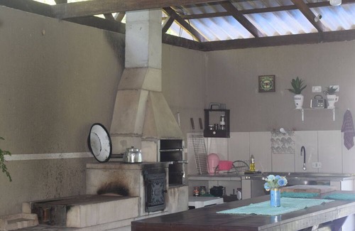 Morretes Cottage | Beautiful House! Enjoy moments in nature and cooling off in the pool,