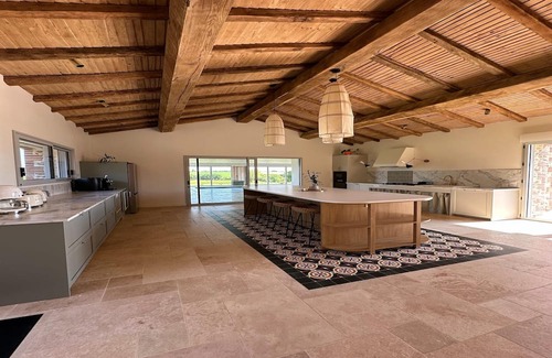 Sainte-Cecile House | Beautiful villa with wellness views