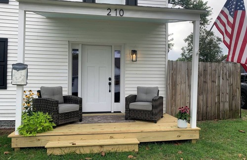 Snow Hill House | Quaint house in small town of Snow Hill, MD.Centrally located to 3 local beaches