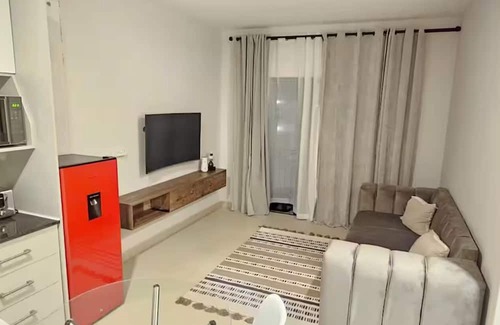 Gaborone Apartment | Charming 1-bedroom apartment in delightful Gaborone with AC