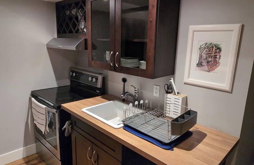 Wilden Condo | Central & Cozy | 2BR | Wilden | Close 2 Everything