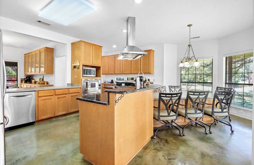 Kyle House | Charming Kyle Retreat with Pool, Porch & Walk to Downtown