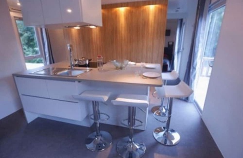 Puget-Theniers House | Mobile home with terrace in Puget-Théniers