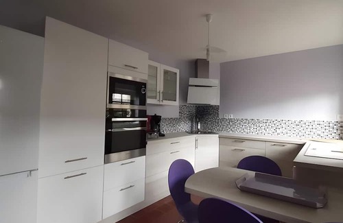 Mondion House | Gîte 'La Fromagerie' with Shared Pool, Private Terrace and Wi-Fi