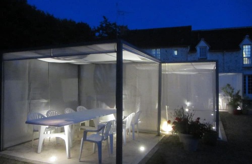 Mondion House | Gîte 'La Fromagerie' with Shared Pool, Private Terrace and Wi-Fi
