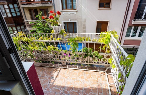 Plovdiv Old Town House | Private 4-bedroom house in Plovdiv with unique Top Roof Terrace