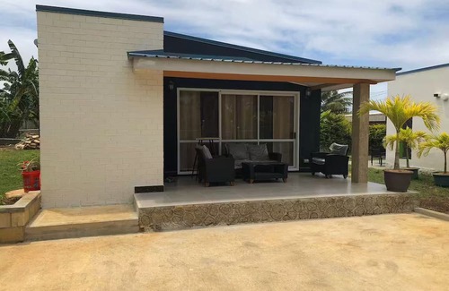 Nuku'alofa Apartment | Stylish studio escape in Nuku'alofa – comfort meets tropical charm!