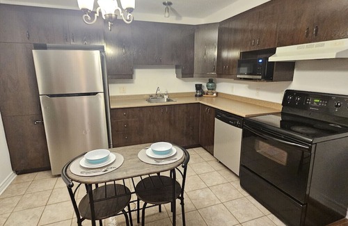 Plateau Apartment | The cosy ESSA 1 bedroom apartment Gatineau/Aylmer/Ottawa