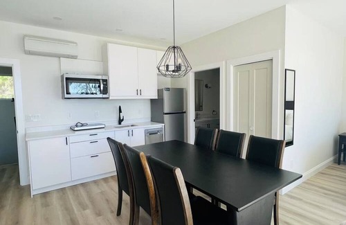 Yellow Point House | Oceanfront Guest Floor with King beds/Beach access
