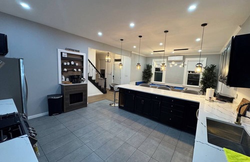 York House | THE BIG HOUSE