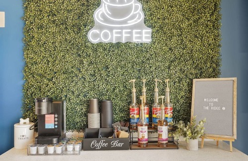 Central House | Spacious Comfort | 7 min to Clemson University!