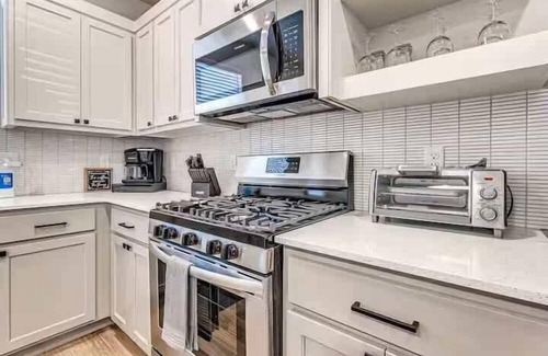 Central Oklahoma City House | Modern Central OKC New Build Near Plaza District