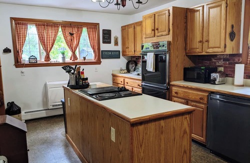 North Adams House | Charming Retreat by Mass MoCA