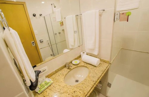 Civic Center Hotel | Power Duo Retreat: Curitiba Double Room Built for Work Trips and City Escapes