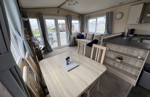 Dogdyke House | PLEASE DO NOT USE!