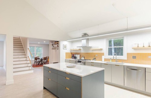 Rindge House | Lake House on walking trail, 10 minutes from Mt. Monadnock.
