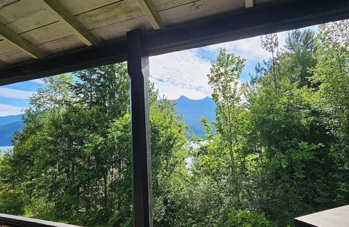 Kaslo Cottage | The Cottage at Paradise Hills