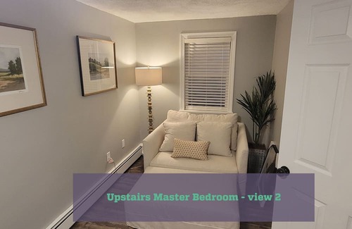 Plymouth House | Marvelous 4-bed 2-bath house in Plymouth, walking distance to the beach.